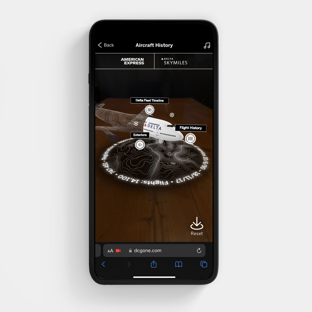 The nose of the 3D plane is zoomed in and is labeled with options to learn about flight history and other aviation facts.